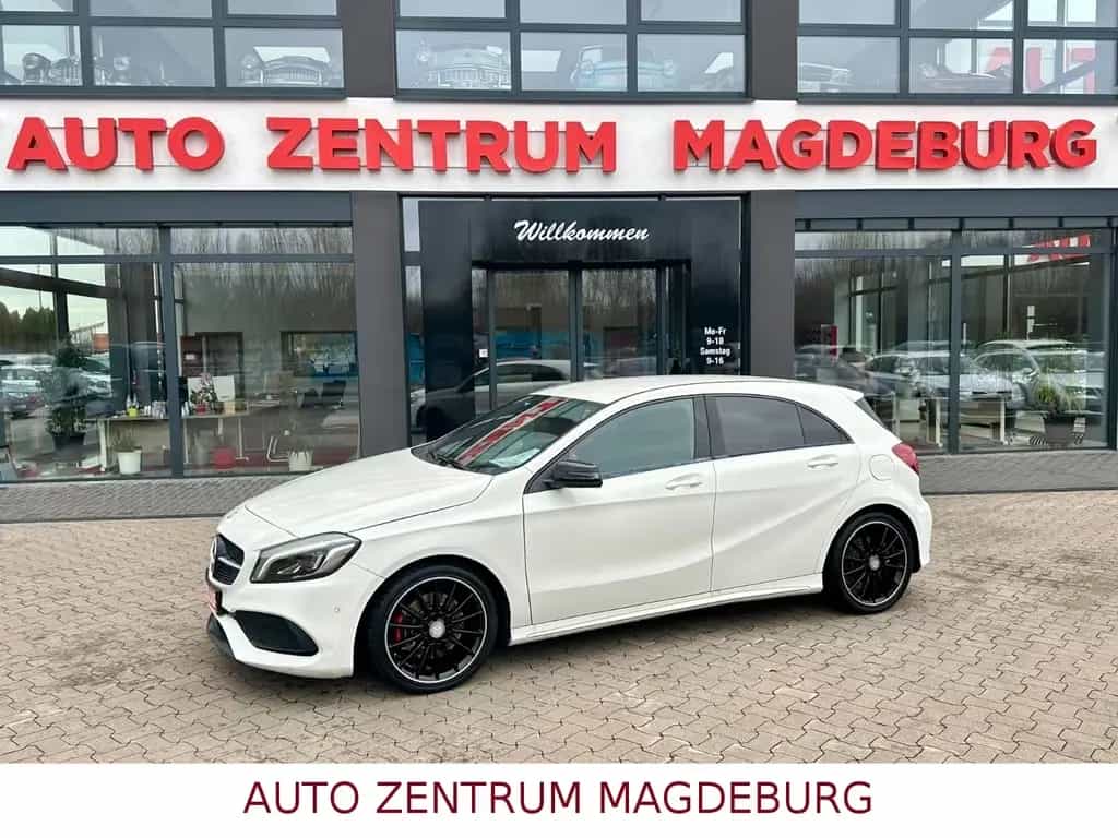 Mercedes-Benz A 220 4Matic*AMG SPORTLINE*AUTOM*NAV*LED 12/2015-photo-0