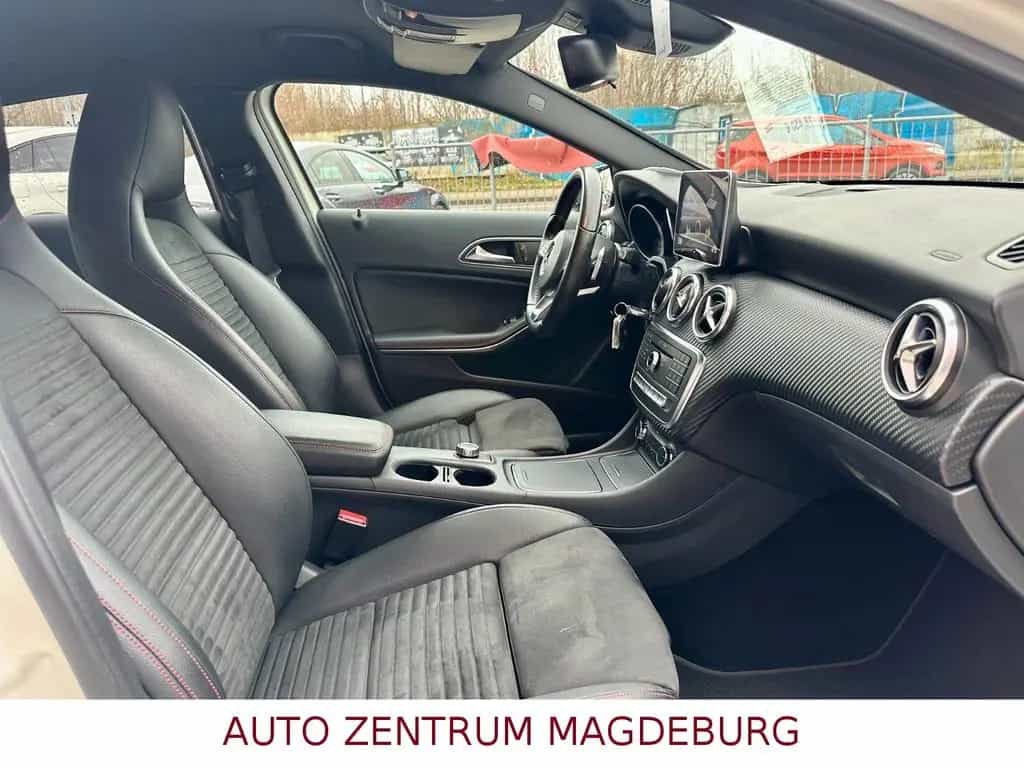 Mercedes-Benz A 220 4Matic*AMG SPORTLINE*AUTOM*NAV*LED 12/2015-photo-15