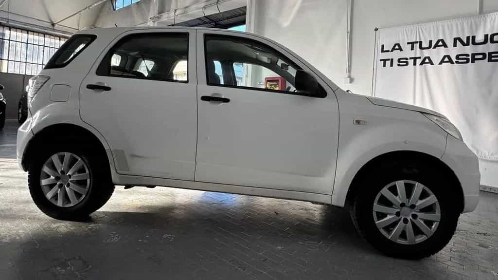 Daihatsu Terios 1.5 2WD B Easy Five 01/2013-photo-7