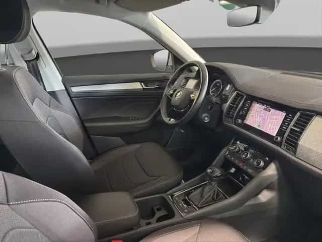 Skoda Kodiaq 1.5 TSI DSG Tour LED*RFK*ACC*NAVI*SZH Kli 07/2022-photo-6