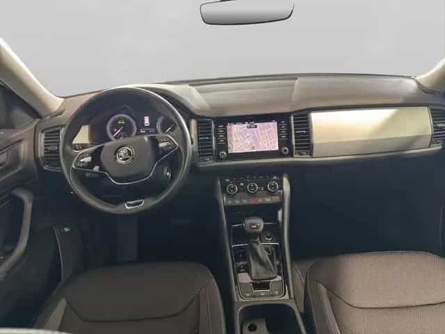 Skoda Kodiaq 1.5 TSI DSG Tour LED*RFK*ACC*NAVI*SZH Kli 07/2022-photo-9