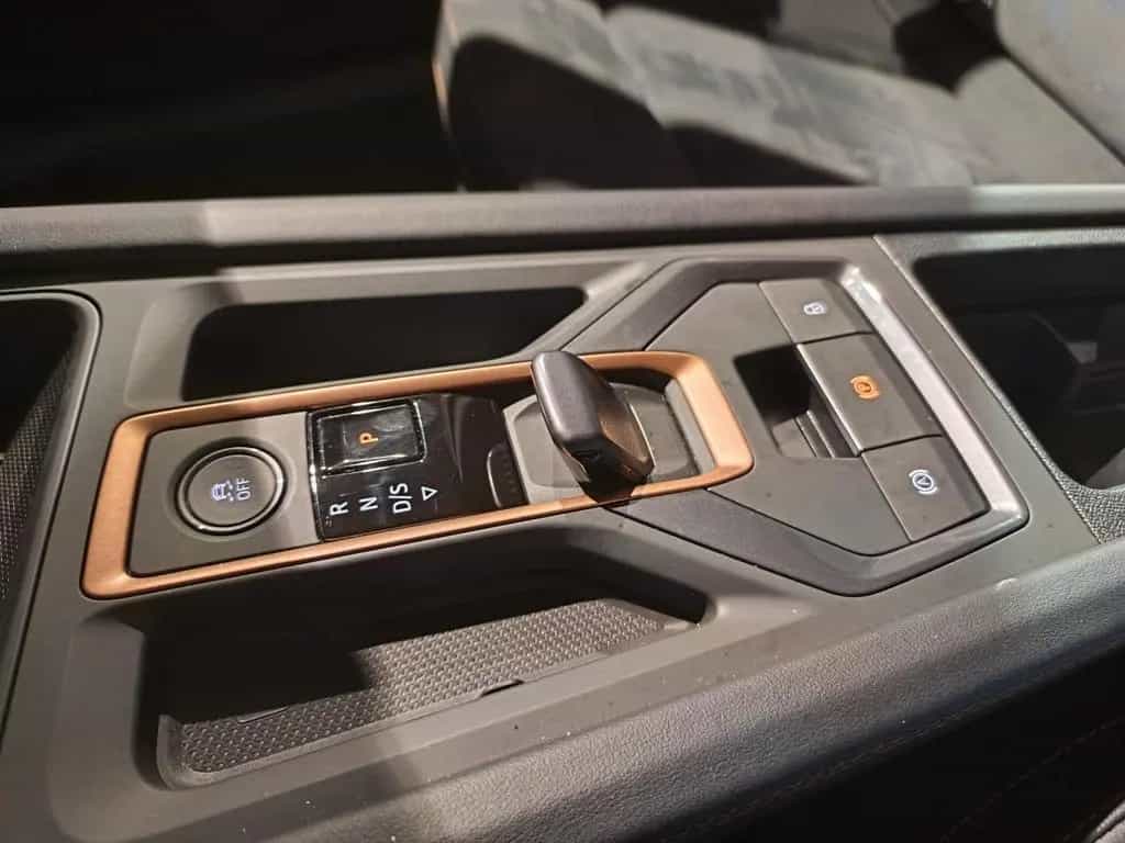 Cupra Formentor 333 VZ eSitz AHK PANO TOP VIEW MATRIX 05/2025-photo-12