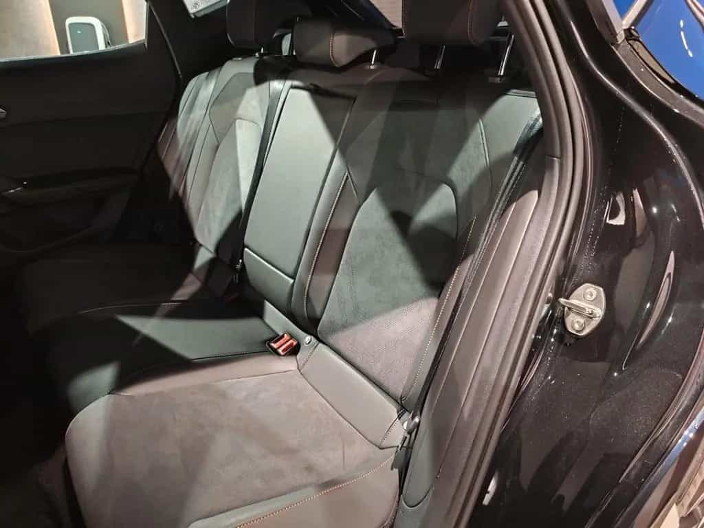 Cupra Formentor 333 VZ eSitz AHK PANO TOP VIEW MATRIX 05/2025-photo-7