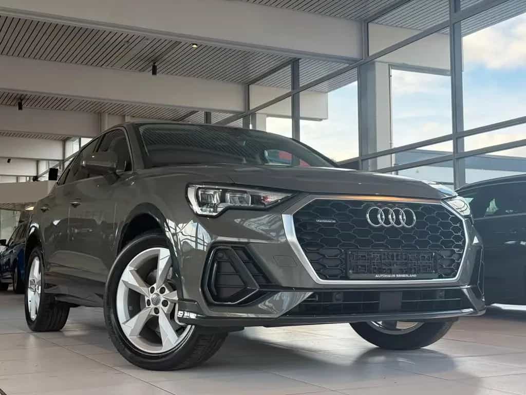 Audi Q3 Sportback 45 TFSI quattro basis*BiXenon*Leder 08/2020-photo-1