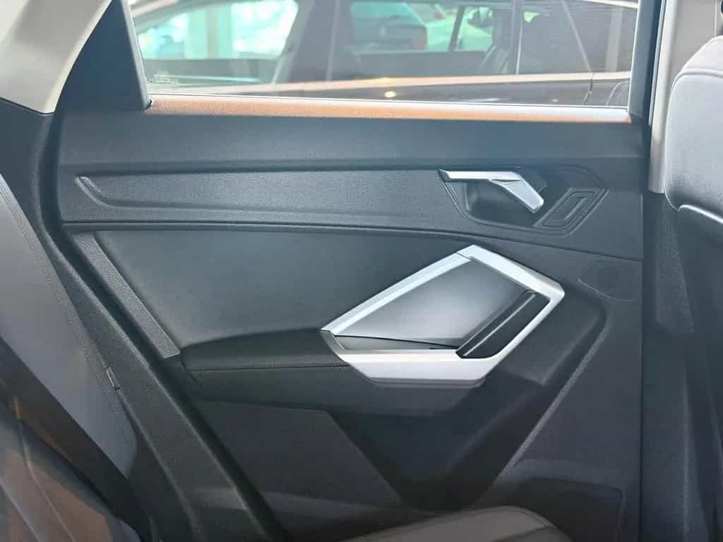 Audi Q3 Sportback 45 TFSI quattro basis*BiXenon*Leder 08/2020-photo-24