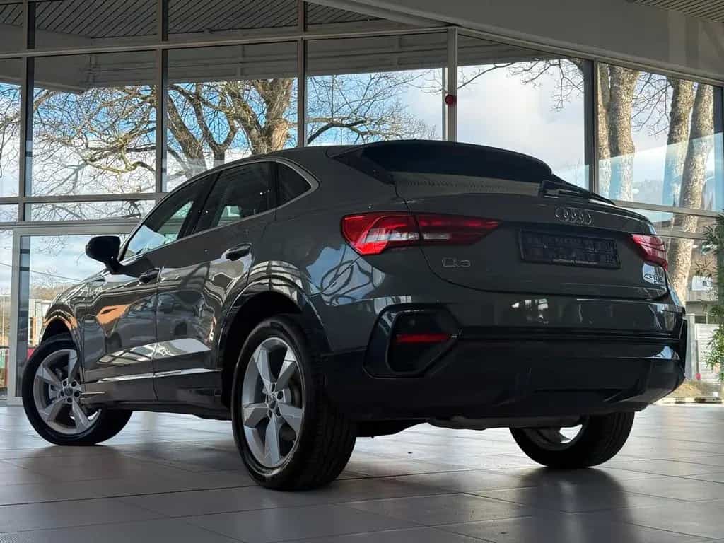 Audi Q3 Sportback 45 TFSI quattro basis*BiXenon*Leder 08/2020-photo-8