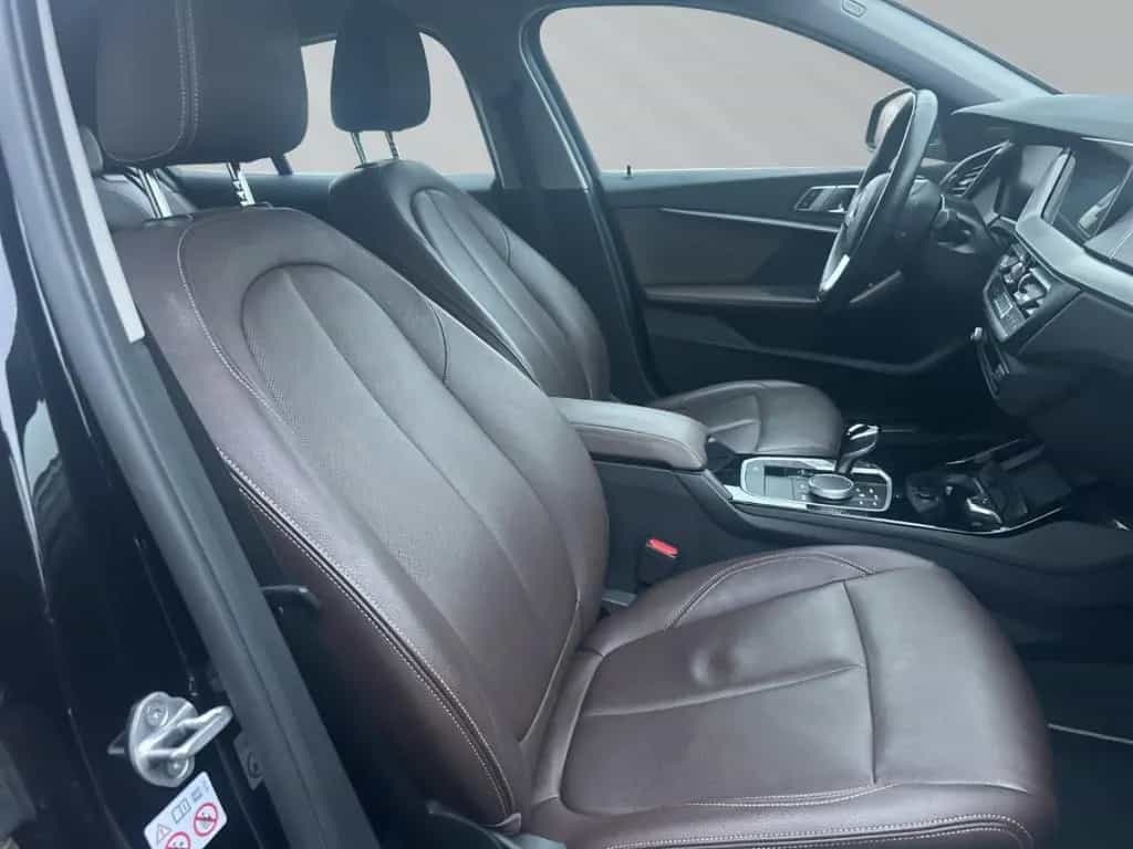 BMW 120 d Luxury Line LC Prof AHK Lenkradheizung 07/2022-photo-12