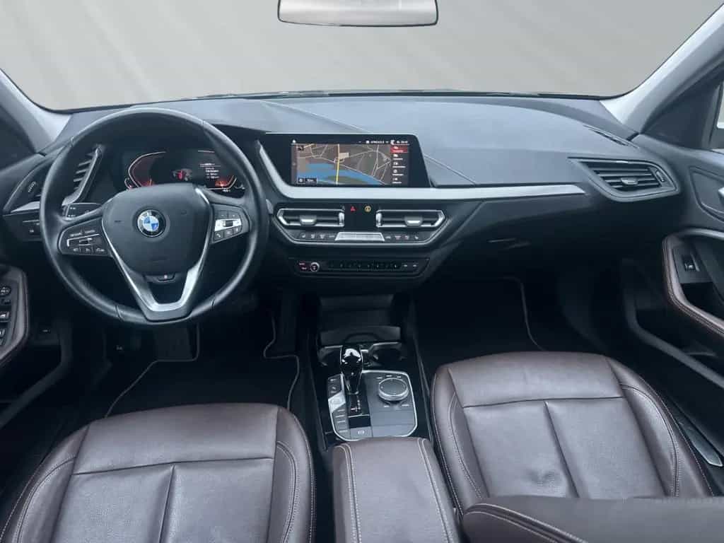 BMW 120 d Luxury Line LC Prof AHK Lenkradheizung 07/2022-photo-9