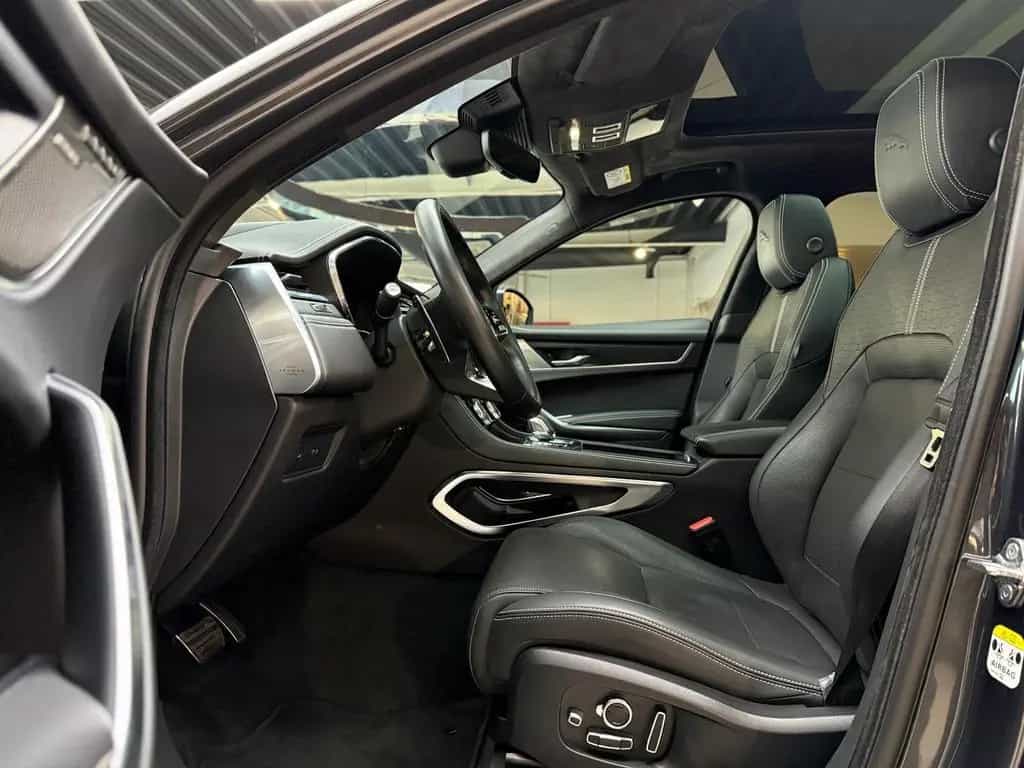 Jaguar F-Pace P400 AWD*Pano*HuD*Massage*Matrix*Standhzg 07/2024-photo-10