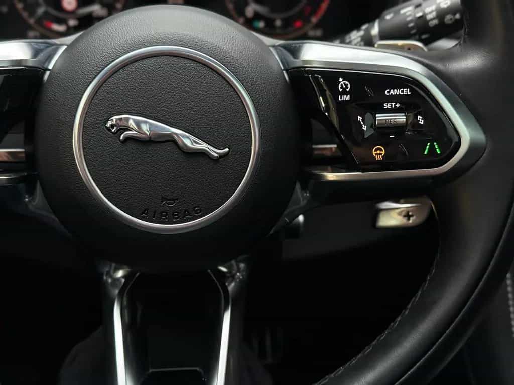 Jaguar F-Pace P400 AWD*Pano*HuD*Massage*Matrix*Standhzg 07/2024-photo-14