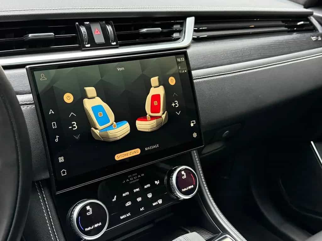 Jaguar F-Pace P400 AWD*Pano*HuD*Massage*Matrix*Standhzg 07/2024-photo-18