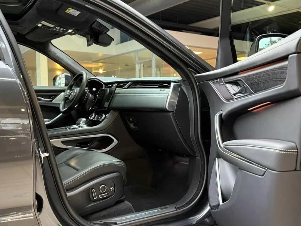 Jaguar F-Pace P400 AWD*Pano*HuD*Massage*Matrix*Standhzg 07/2024-photo-21