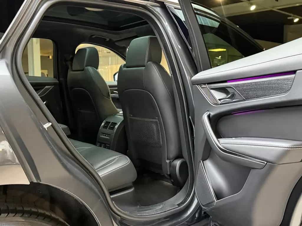 Jaguar F-Pace P400 AWD*Pano*HuD*Massage*Matrix*Standhzg 07/2024-photo-24