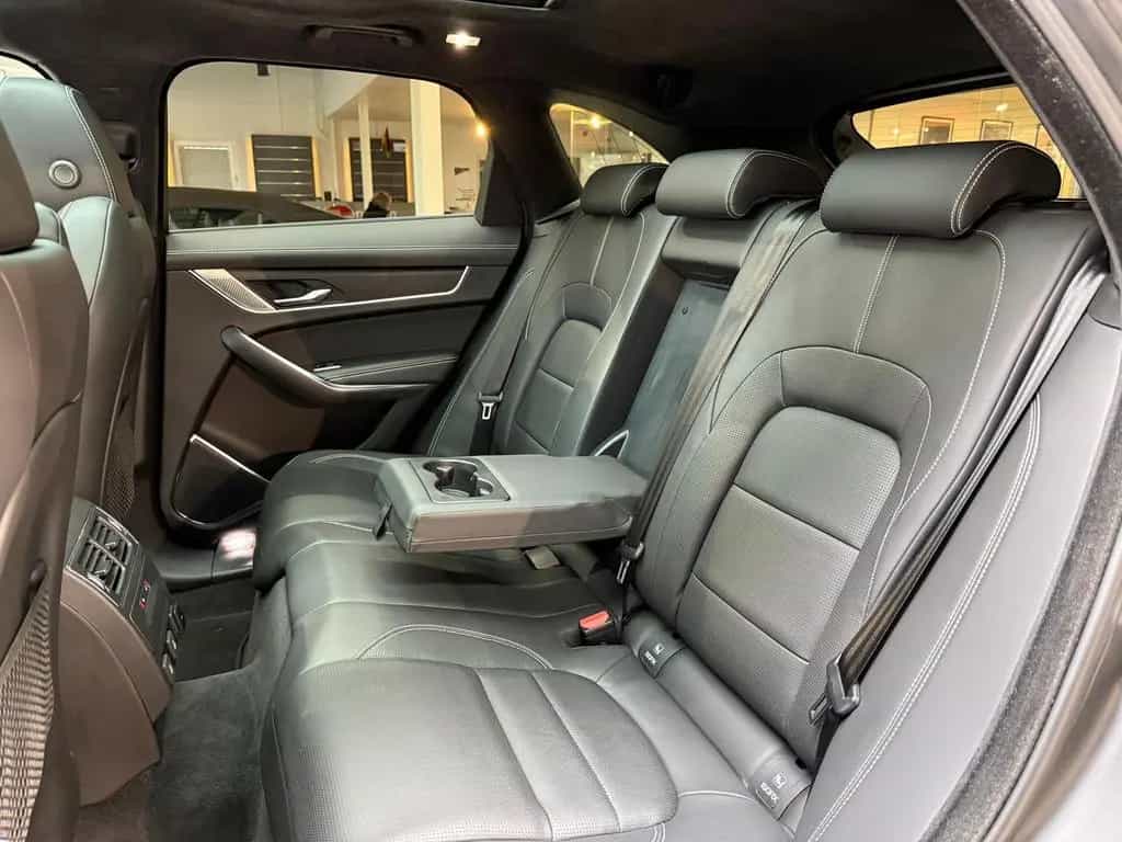 Jaguar F-Pace P400 AWD*Pano*HuD*Massage*Matrix*Standhzg 07/2024-photo-28