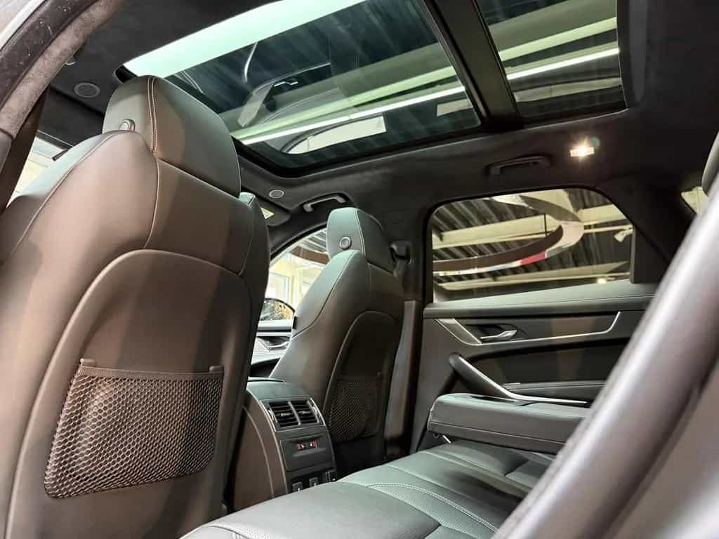 Jaguar F-Pace P400 AWD*Pano*HuD*Massage*Matrix*Standhzg 07/2024-photo-29
