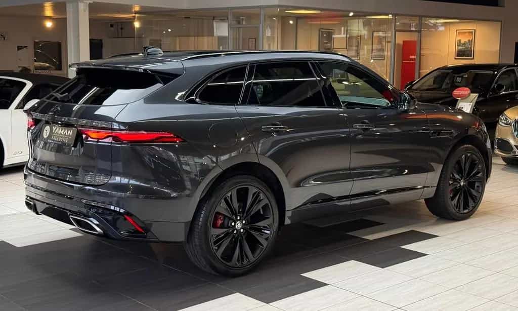 Jaguar F-Pace P400 AWD*Pano*HuD*Massage*Matrix*Standhzg 07/2024-photo-5