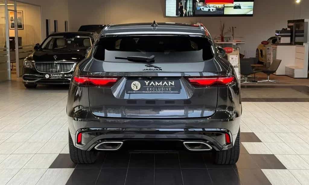 Jaguar F-Pace P400 AWD*Pano*HuD*Massage*Matrix*Standhzg 07/2024-photo-6