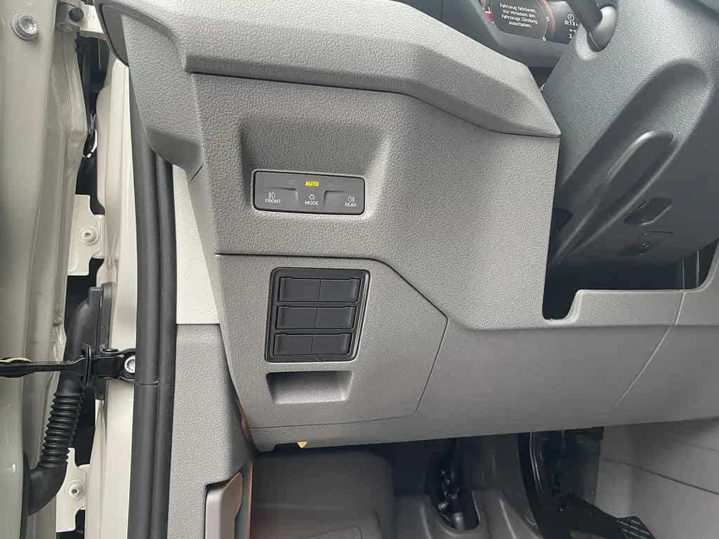 MAN TGE 3.180 L3H3 Kasten STANDHZ ACC NAVI KAMERA 04/2026-photo-34