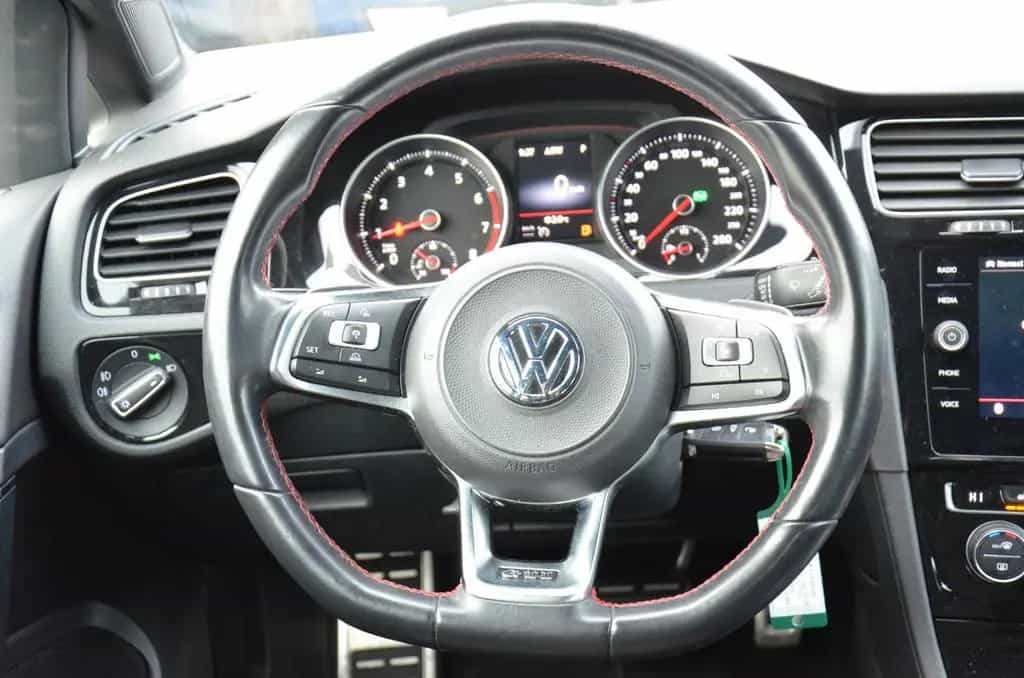 Volkswagen Golf VII Lim. GTI BMT*ACC*DCC*NAVI*TEMPO 03/2018-photo-15
