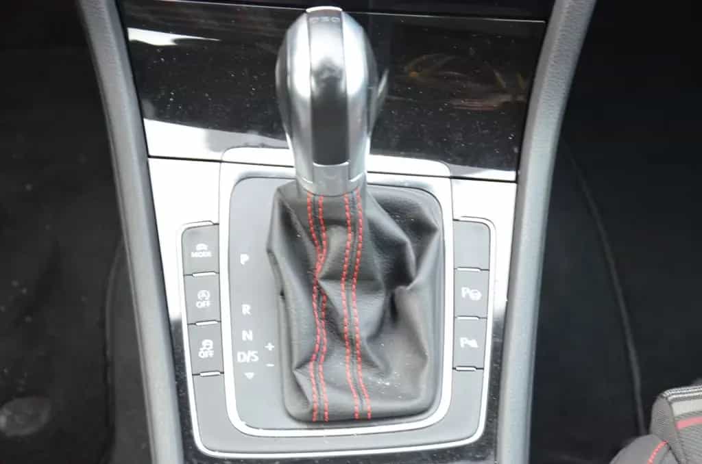 Volkswagen Golf VII Lim. GTI BMT*ACC*DCC*NAVI*TEMPO 03/2018-photo-24