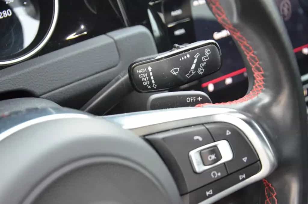 Volkswagen Golf VII Lim. GTI BMT*ACC*DCC*NAVI*TEMPO 03/2018-photo-26