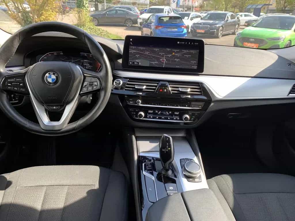 BMW 520 d Touring G31 Standhzg+Memory+Kamera+ACC 01/2022-photo-10