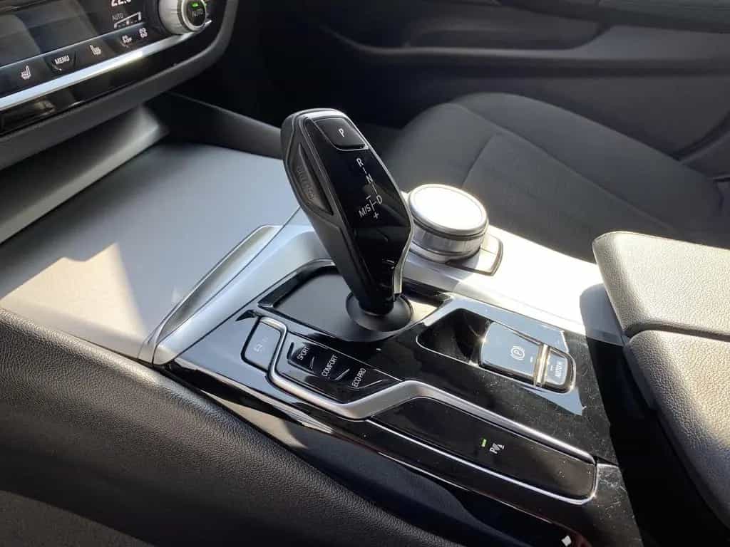BMW 520 d Touring G31 Standhzg+Memory+Kamera+ACC 01/2022-photo-23