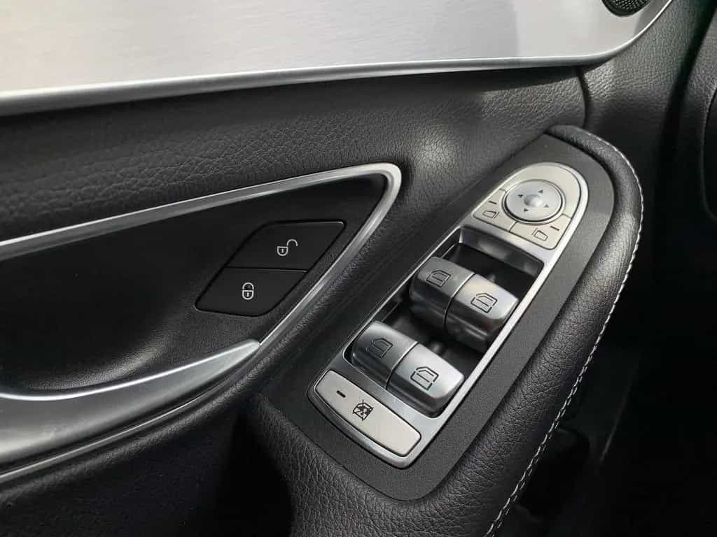 Mercedes-Benz C 200 C200 Limousine Standhzg+Kamera+LED+Navi 01/2020-photo-25