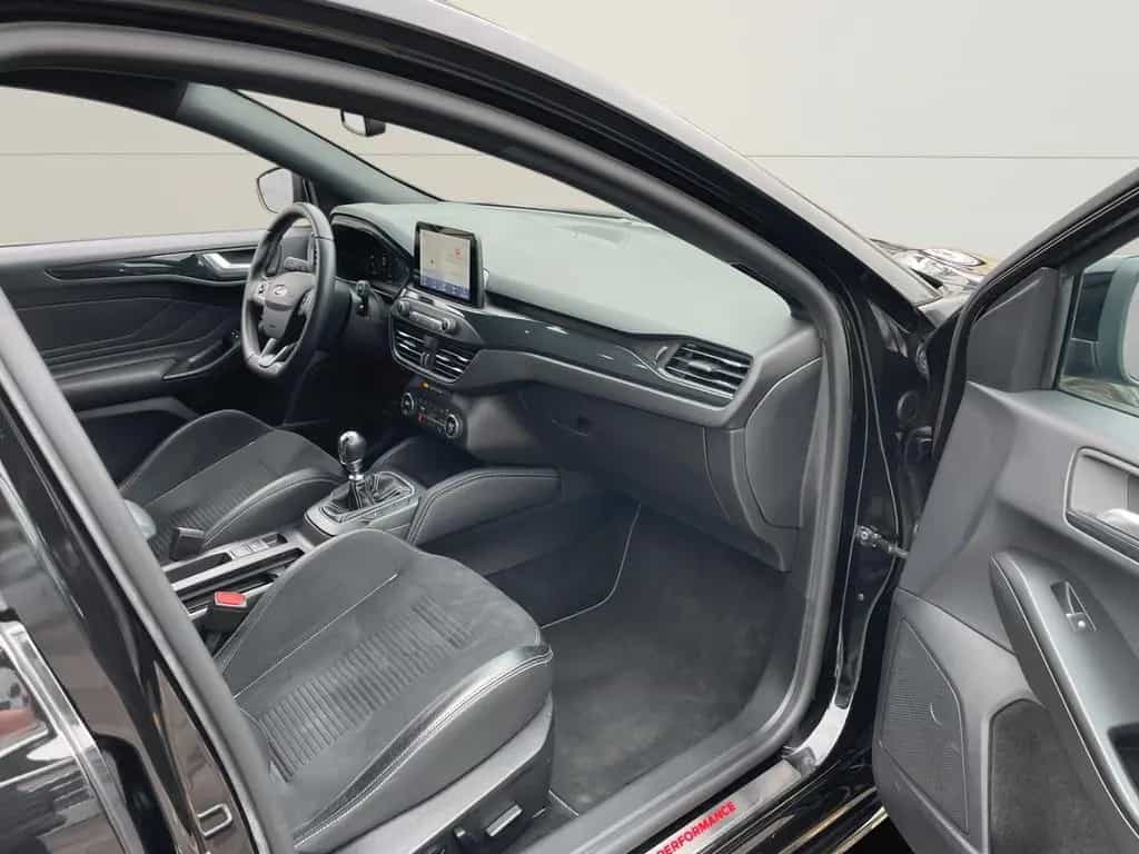 Ford Focus Turnier ST Performance+Kamera+Navi+B&O 11/2021-photo-11