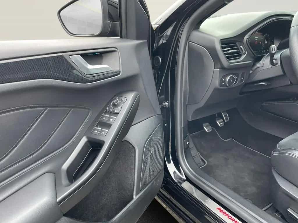 Ford Focus Turnier ST Performance+Kamera+Navi+B&O 11/2021-photo-13