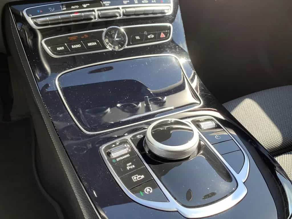 Mercedes-Benz E 220 E220d Limousine Standhzg+Navi+LED+Ambiente 11/2020-photo-12