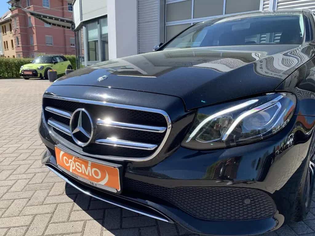 Mercedes-Benz E 220 E220d Limousine Standhzg+Navi+LED+Ambiente 11/2020-photo-28