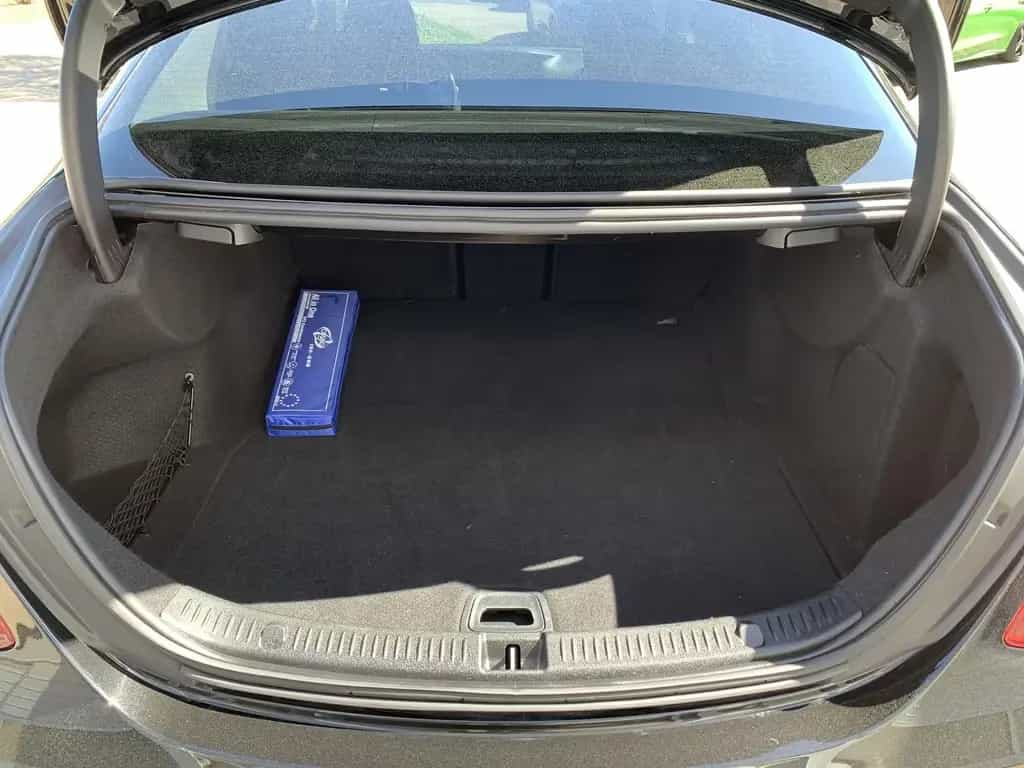 Mercedes-Benz E 220 E220d Limousine Standhzg+Navi+LED+Ambiente 11/2020-photo-5