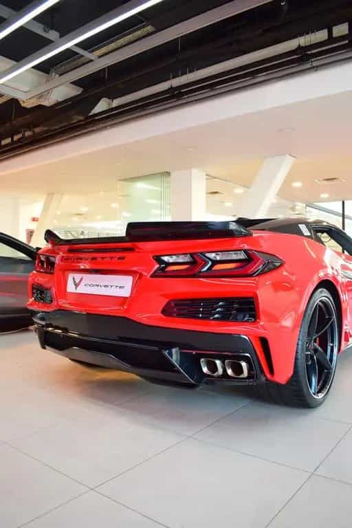 Corvette E-Ray CONVERTIBLE null-photo-10