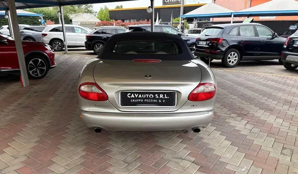 Jaguar XK XK8 4.0 Convertibile 04/1998-photo-11
