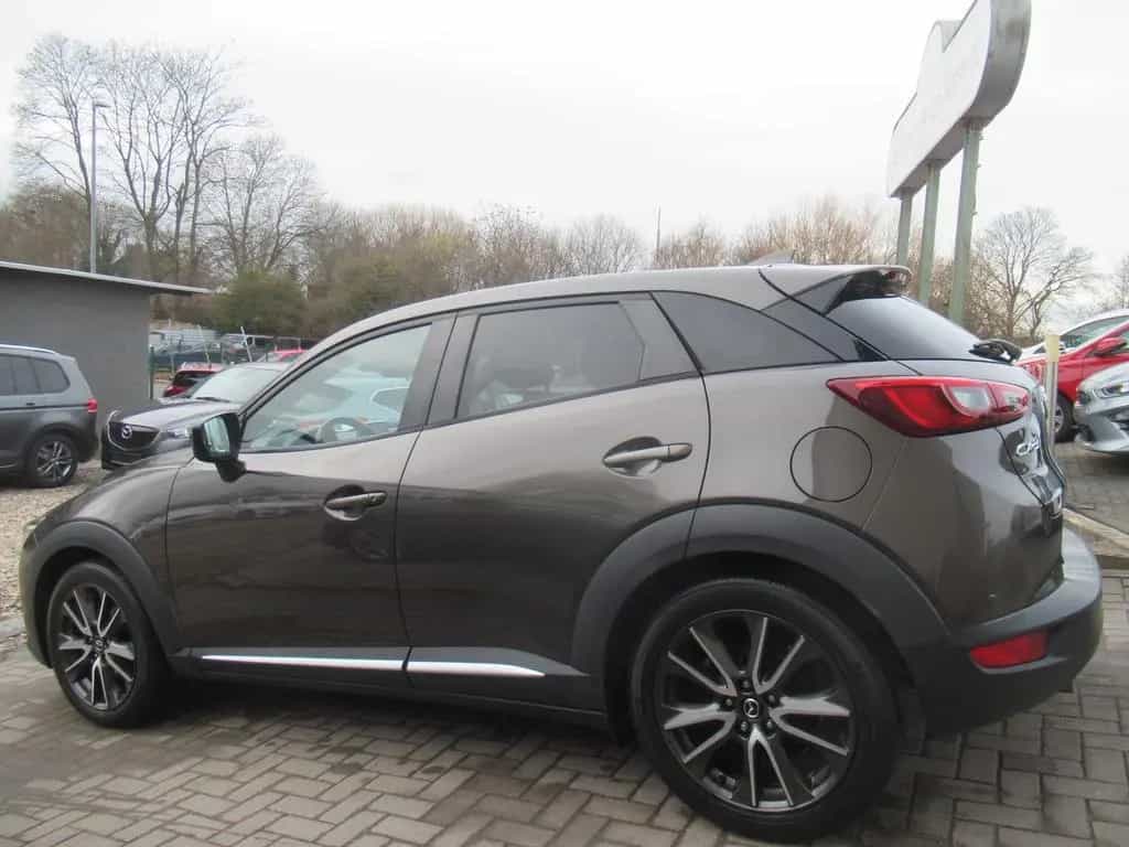 Mazda CX-3 Sports-Line-NAVI-HUD-LEDER-LED-BOSE-1.HAND 02/2017-photo-11