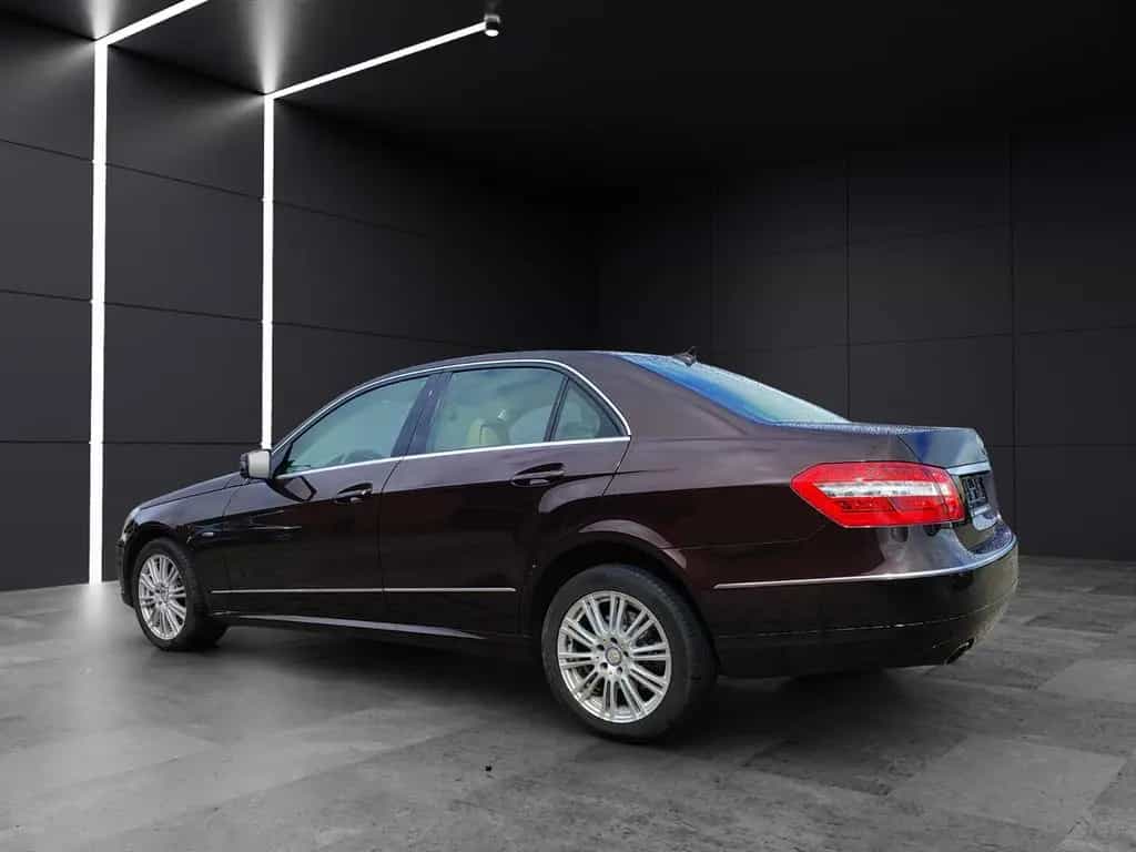 Mercedes-Benz E 350 CDI BlueEfficiency*Navi*Leder*Top Zustand* 06/2009-photo-3