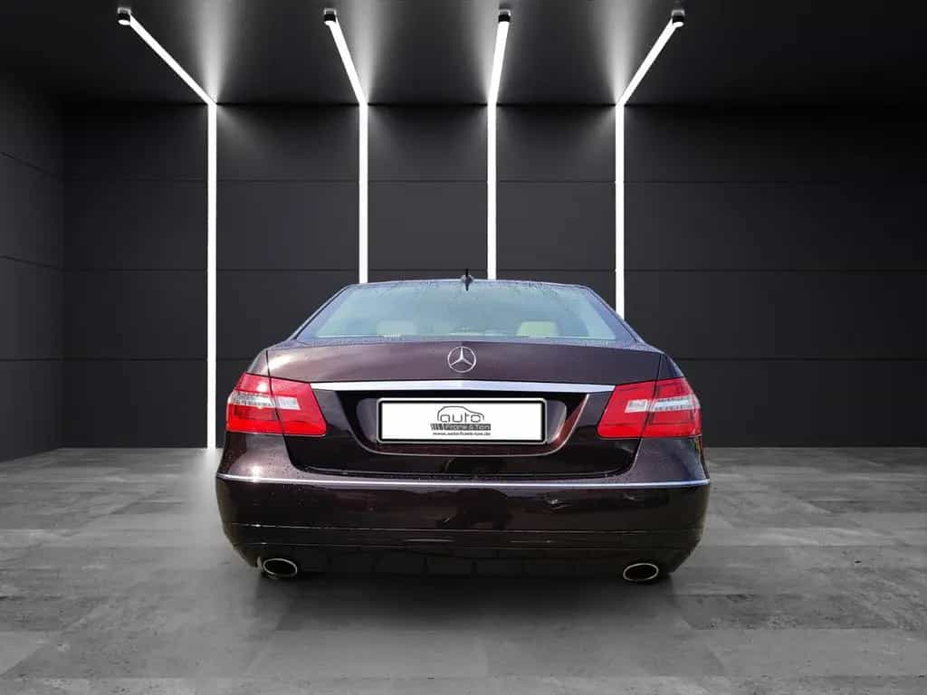 Mercedes-Benz E 350 CDI BlueEfficiency*Navi*Leder*Top Zustand* 06/2009-photo-4