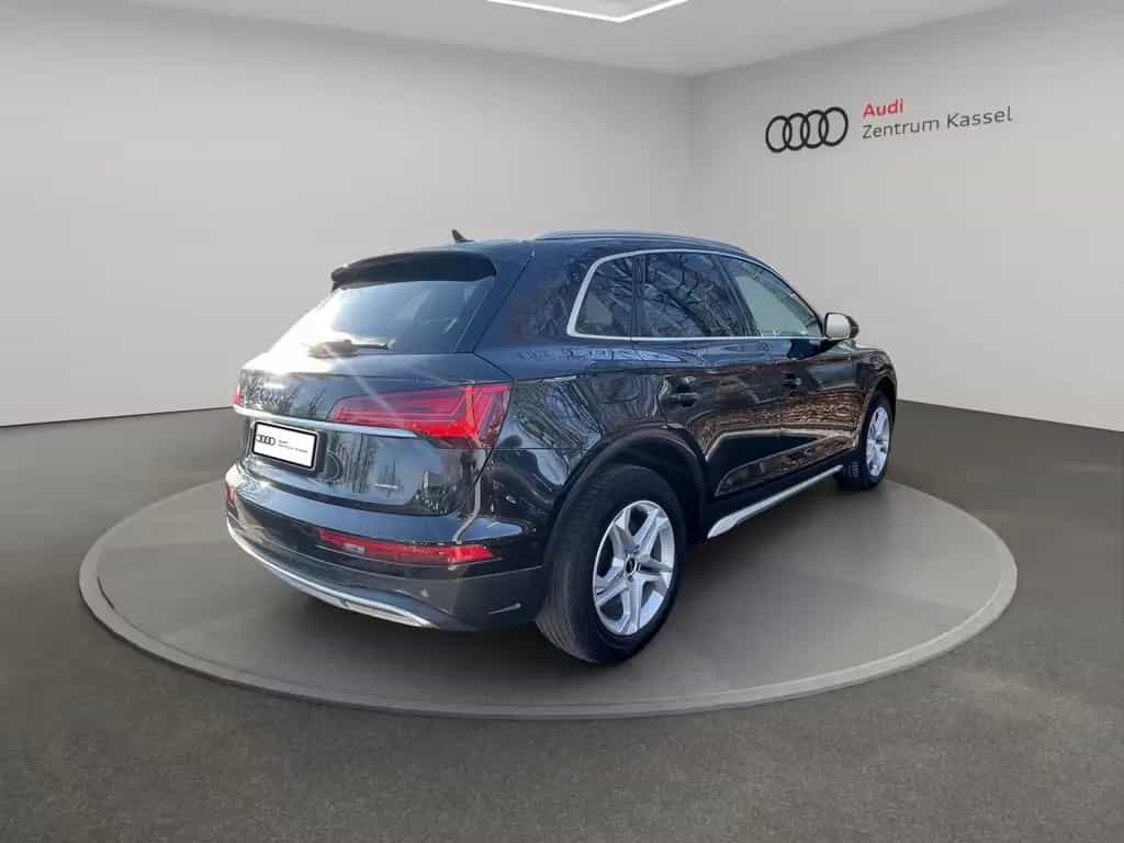 Audi Q5 50 TDI quattro LED Pano Standklima Kamera 01/2023-photo-5
