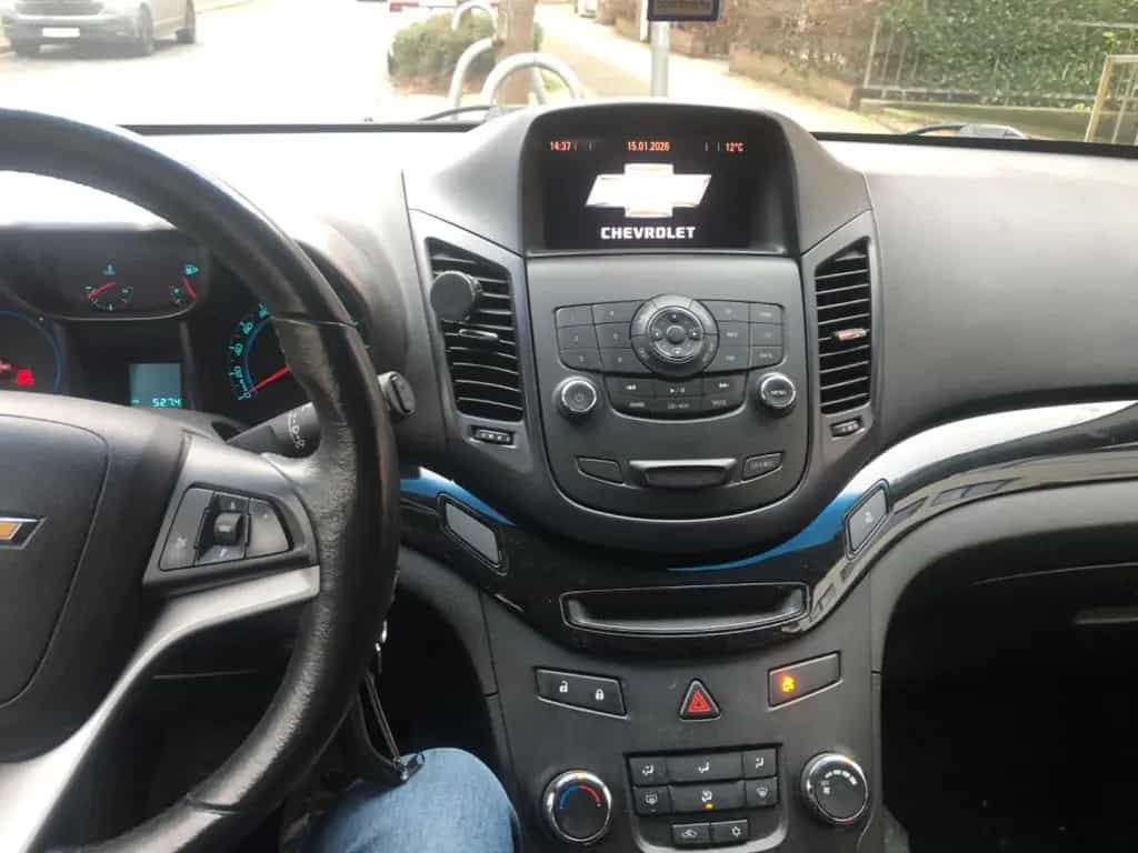 Chevrolet Orlando 2.0 LT MT LT 03/2012-photo-9
