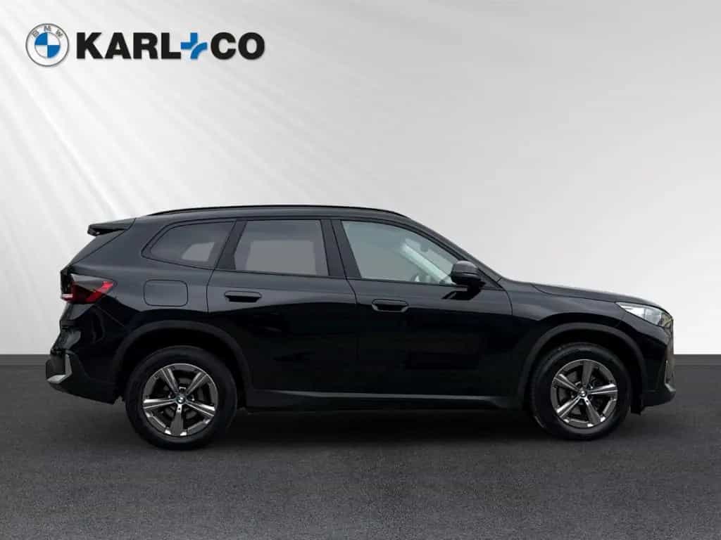 BMW X1 sDrive18d H&K HUD Aktivsitz mit Memory SHZ 08/2023-photo-4