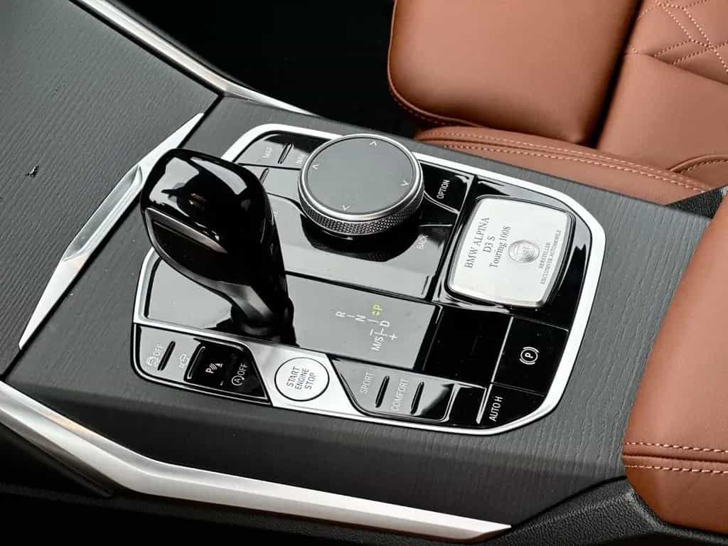 ALPINA D3 S Touring Allrad Head-Up HK HiFi DAB null-photo-10