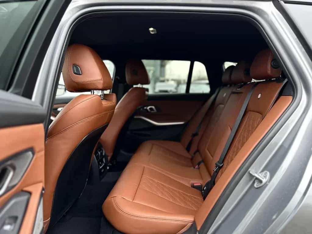 ALPINA D3 S Touring Allrad Head-Up HK HiFi DAB null-photo-14