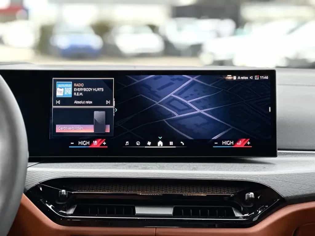ALPINA D3 S Touring Allrad Head-Up HK HiFi DAB null-photo-18