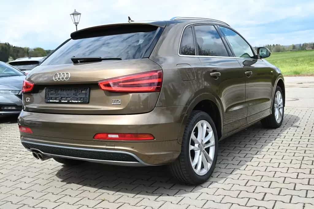 Audi Q3 2.0 TDI quattro S-Line/LED/ 18 Zoll/2. Hand 03/2014-photo-3