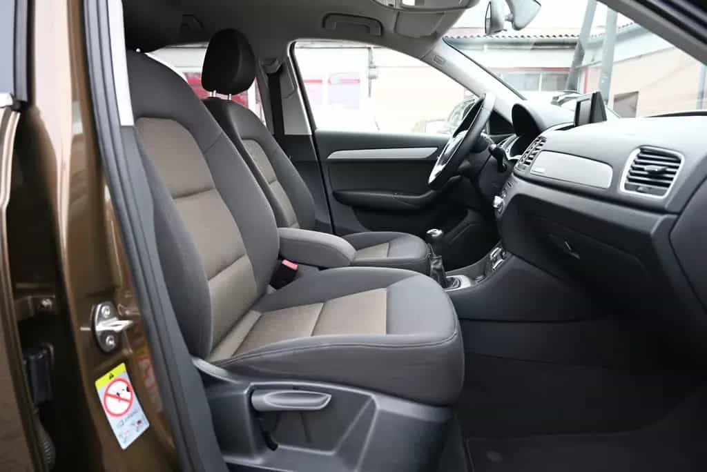Audi Q3 2.0 TDI quattro S-Line/LED/ 18 Zoll/2. Hand 03/2014-photo-5