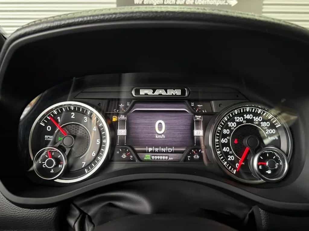 Dodge RAM 1500 5.7 SPORT 4x4/PANO/ROLL BAR/CARPLAY/AHK 07/2022-photo-13