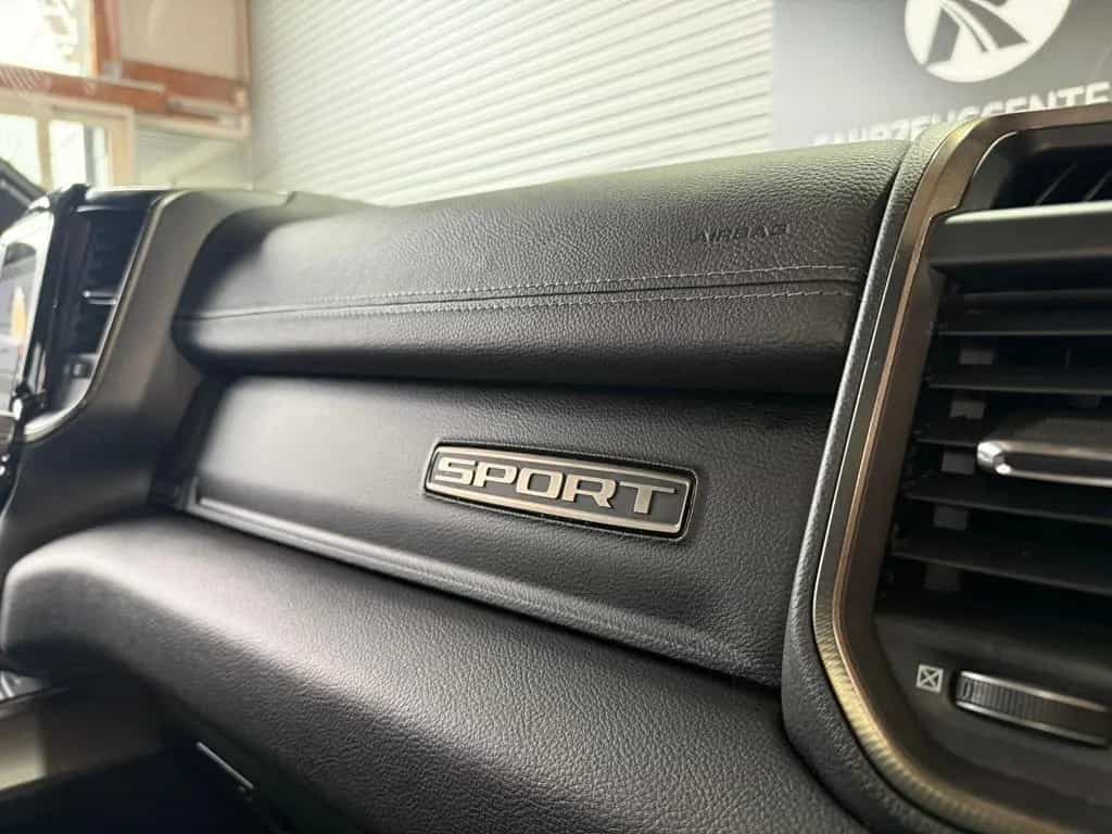 Dodge RAM 1500 5.7 SPORT 4x4/PANO/ROLL BAR/CARPLAY/AHK 07/2022-photo-17