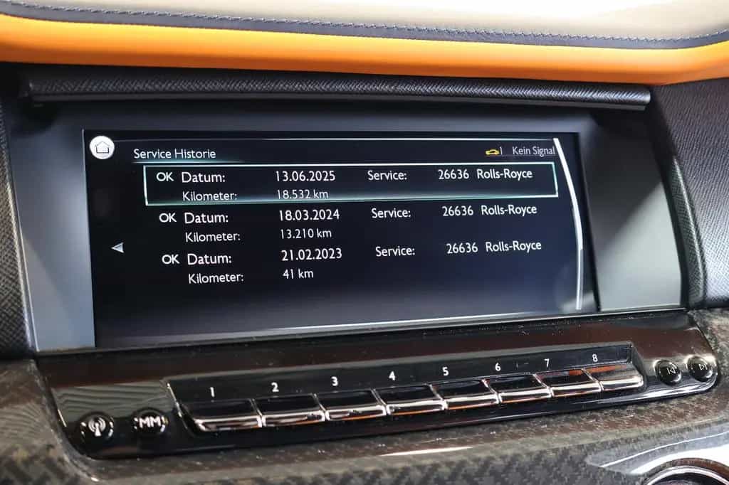 Rolls-Royce Cullinan 6.8 V12 Black Badge TV+SKY+MANDARIN+22" 03/2023-photo-13