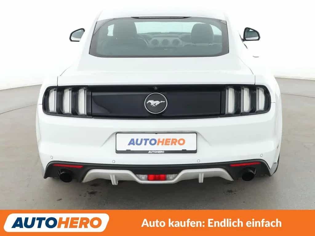 Ford Mustang 2.3 EcoBoost Basis*NAVI*TEMPO*CAM*PDC* 01/2016-photo-4